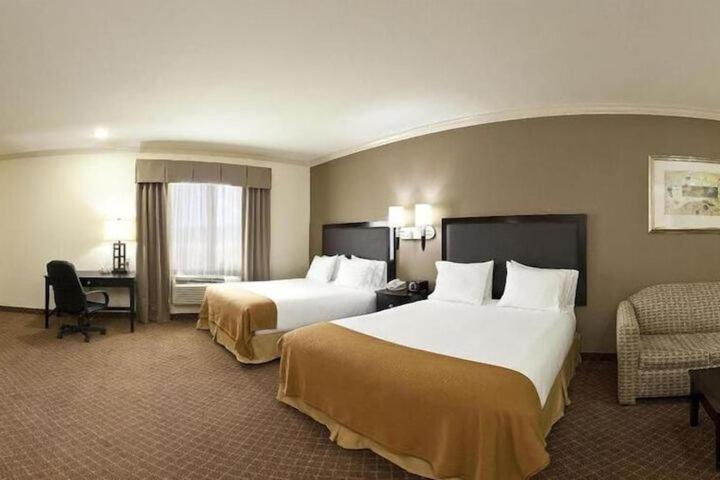 Aspen Grand Laporte Hotel La Porte