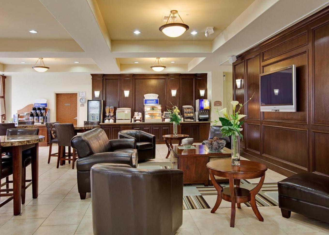 Aspen Grand Laporte Hotel La Porte